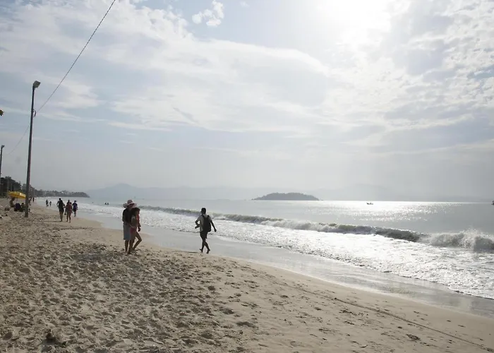 Desfrute Canasvieiras Na Quadra Da Praia Can2
